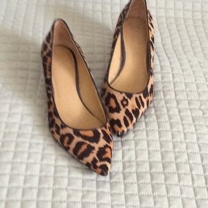 Nine West leopard suede low heels size 8M